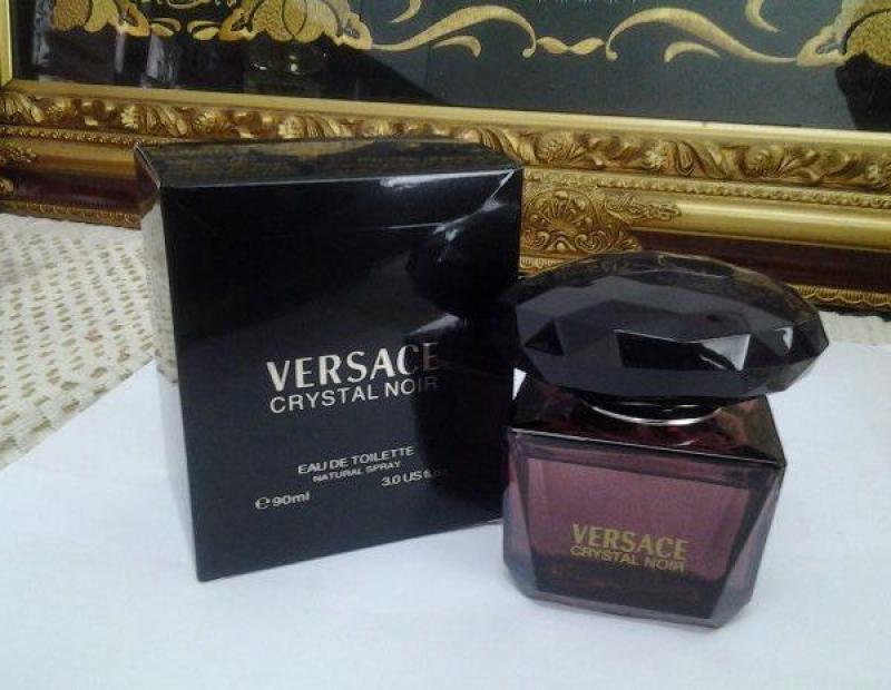 Nước Hoa Mini Nữ Versace Crystal Noir