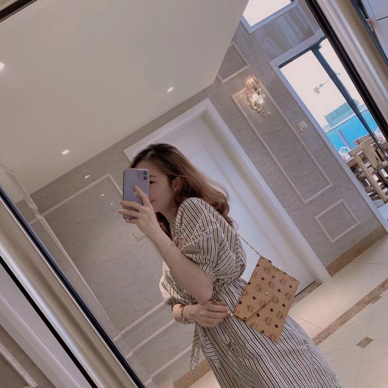 ví MCM vip gift hàng quà tặng hãng