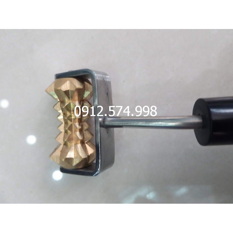 Dụng cụ diện chẩn-Đồng lòm+sừng lỏm