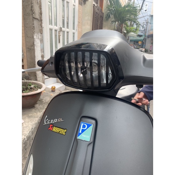 Ốp pha đèn cho Vespa Sprint