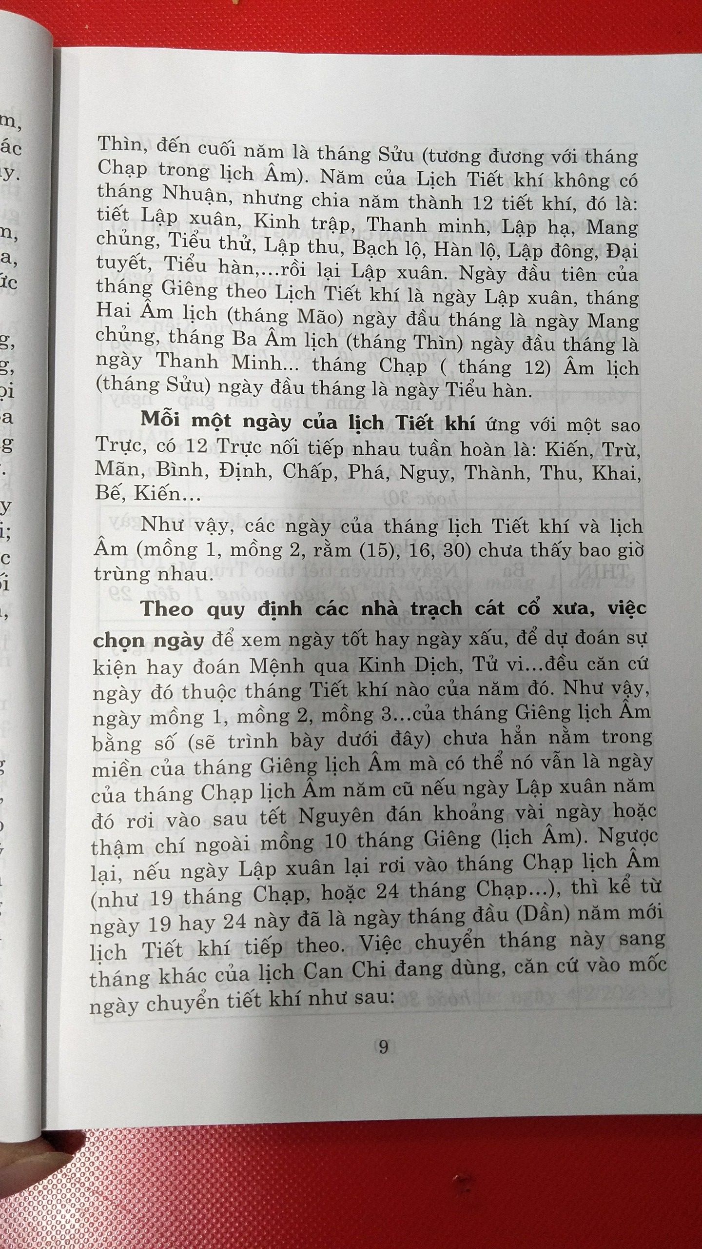 sách - cách xem ngày tốt xấu
