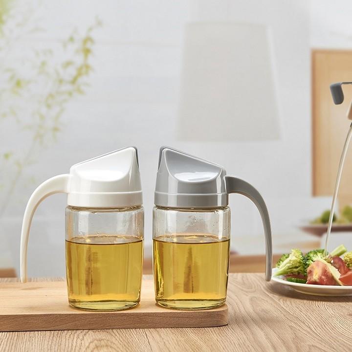 Bình đựng dầu ăn cao cấp tự động mở nắp khi rót 300ml