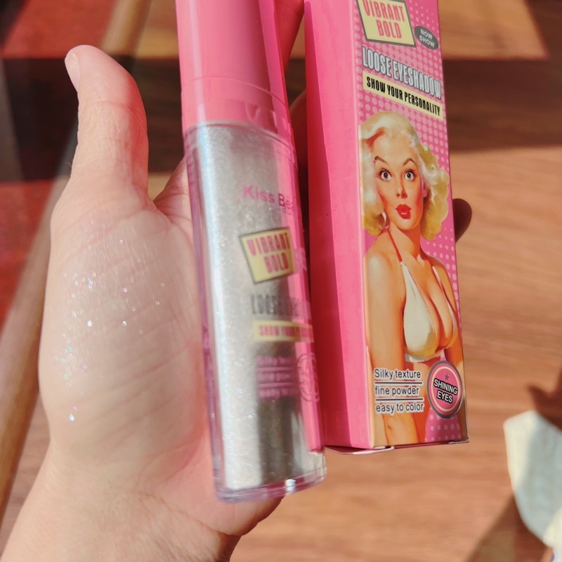 Phấn phủ bột nhũ bắt sáng Kiss Beauty lấp lánh