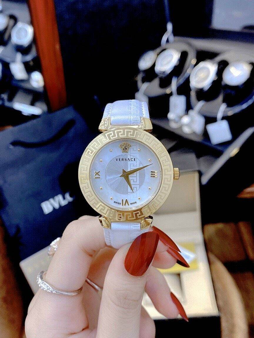 Đồng hồ thời trang nữ Versace