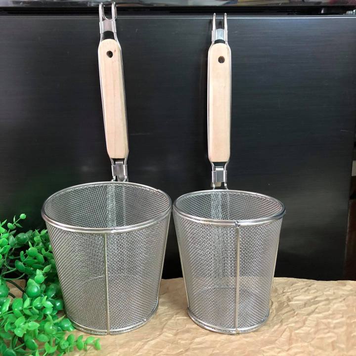 Vợt trụng mì,hủ tiếu sâu lòng dạng vòng vợt trụng hủ tiếu, mì - sâu lòng, inox tốt - lưới mịn, dày - nhiều size