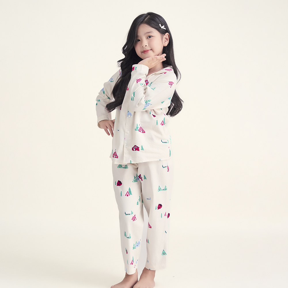 [Mua 3 giảm 20%, mua 2 giảm 15%] Bộ piijama dài tay, chất liệu kate họa tiết đặc trưng NOEL cho bé SDK011W12