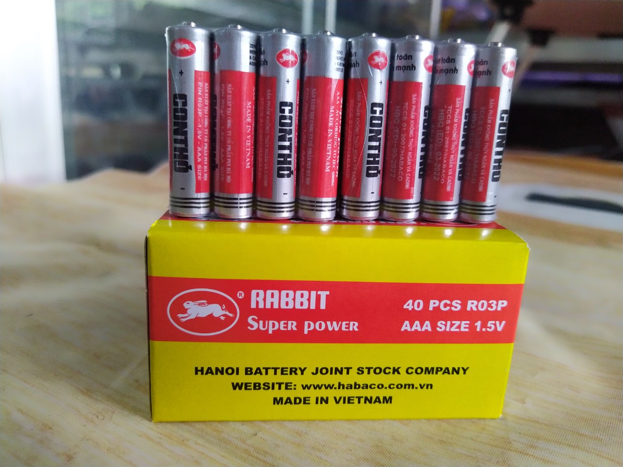 Pin Con Thỏ Loại 3AAA, 40 viên hộp