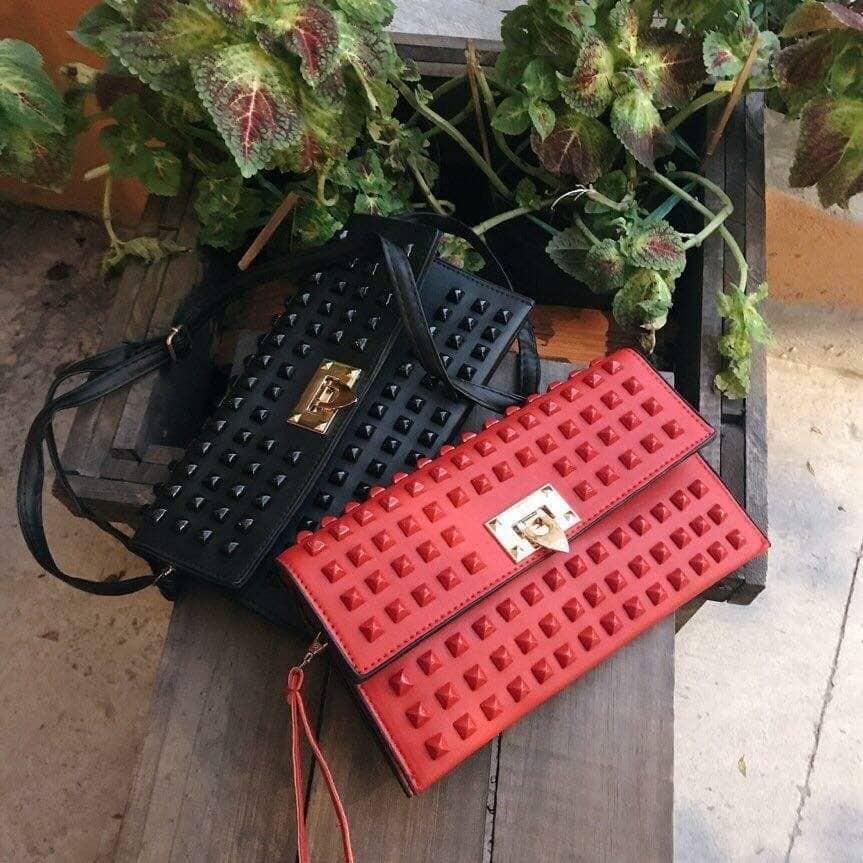 Clutch Thời Trang Nữ Nạm Đinh 3M31