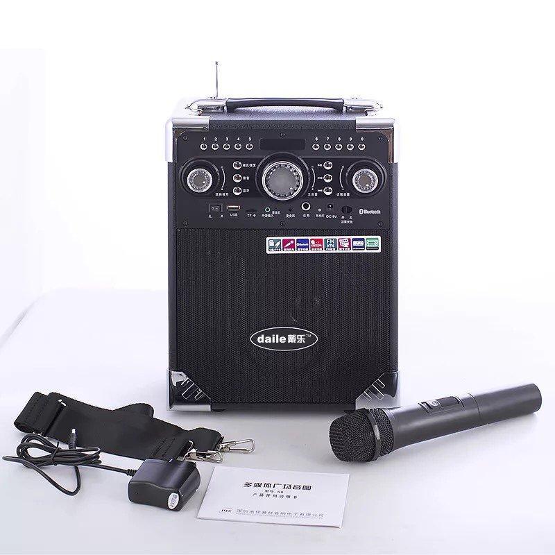 Loa Bluetooth Karaoke Daile S8 Xách Tay - Q8 (Tặng Kèm Micro Không Dây) Máy trợ giảng