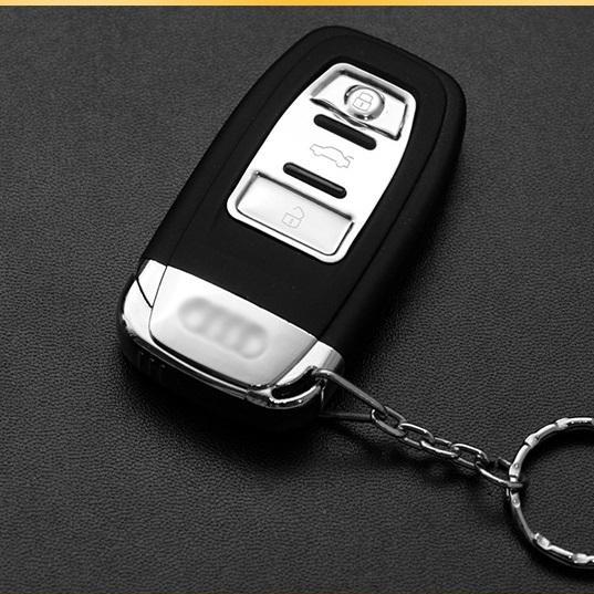 BẬT LỬA GAS MÓC KHOÁ HÌNH REMOTE XE HƠI AUDI ( CÓ ĐÈN PIN )