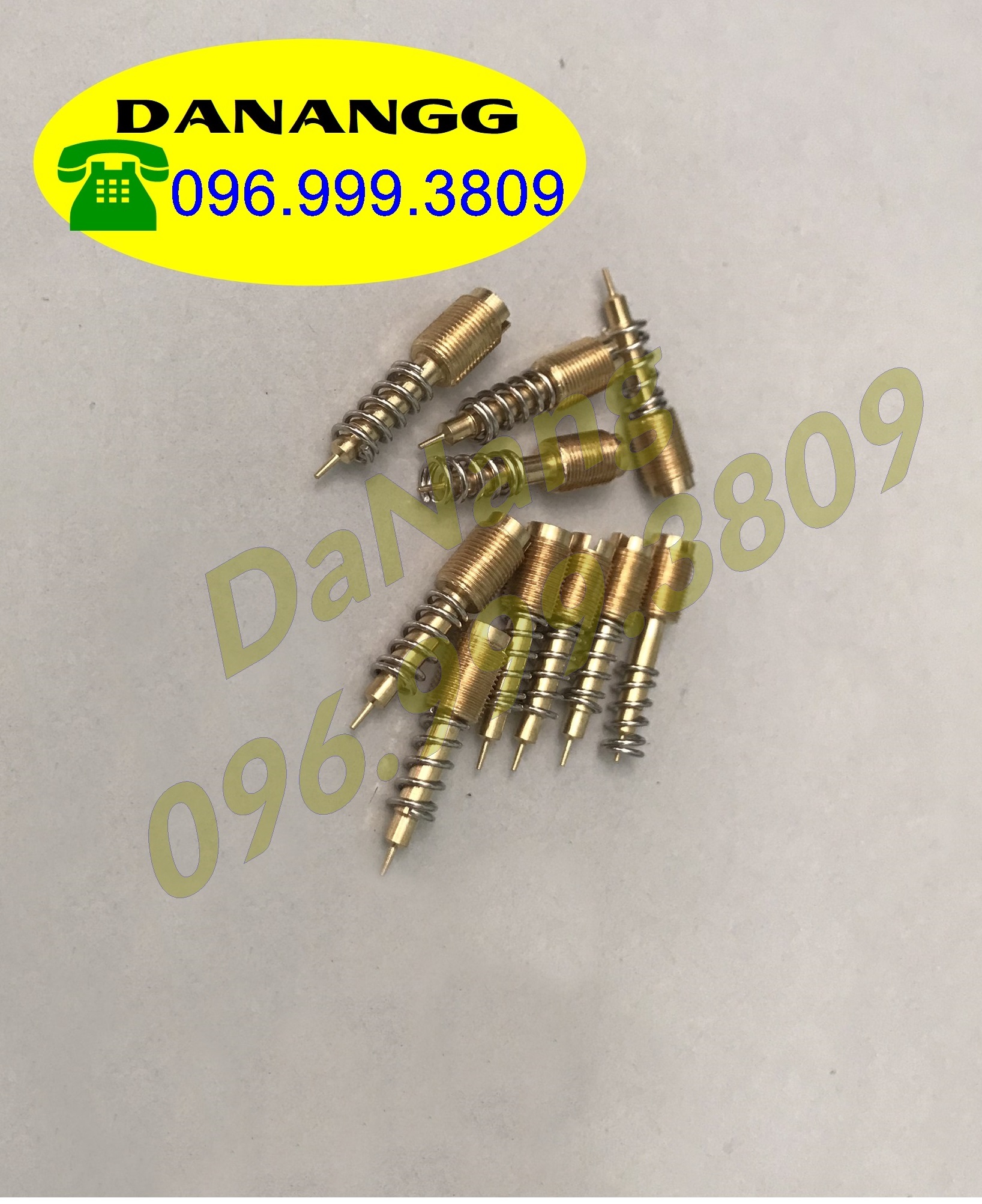 Vít chỉnh gió xe máy