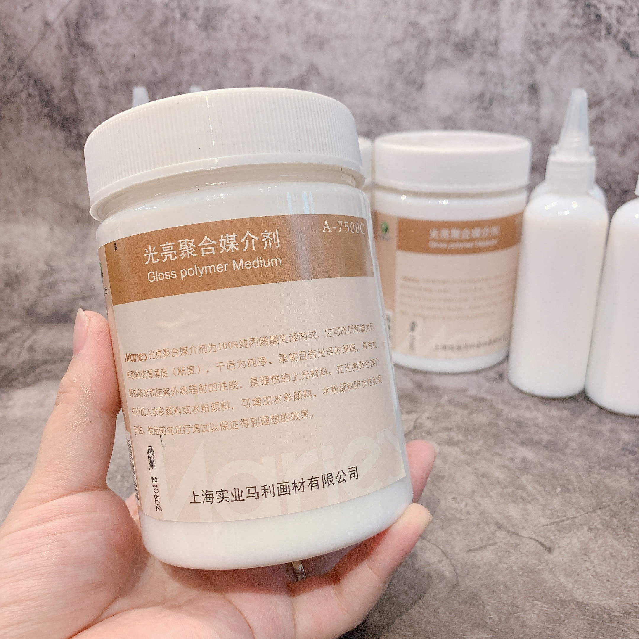 Dung dịch phủ bóng/ phủ mờ,  bảo vệ tranh vẽ - Marie's ( Gloss/Matte Polymer Medium )