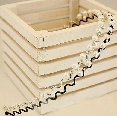 Bờm Sóng Tiểu Thư Đính Hạt Điệu Đà