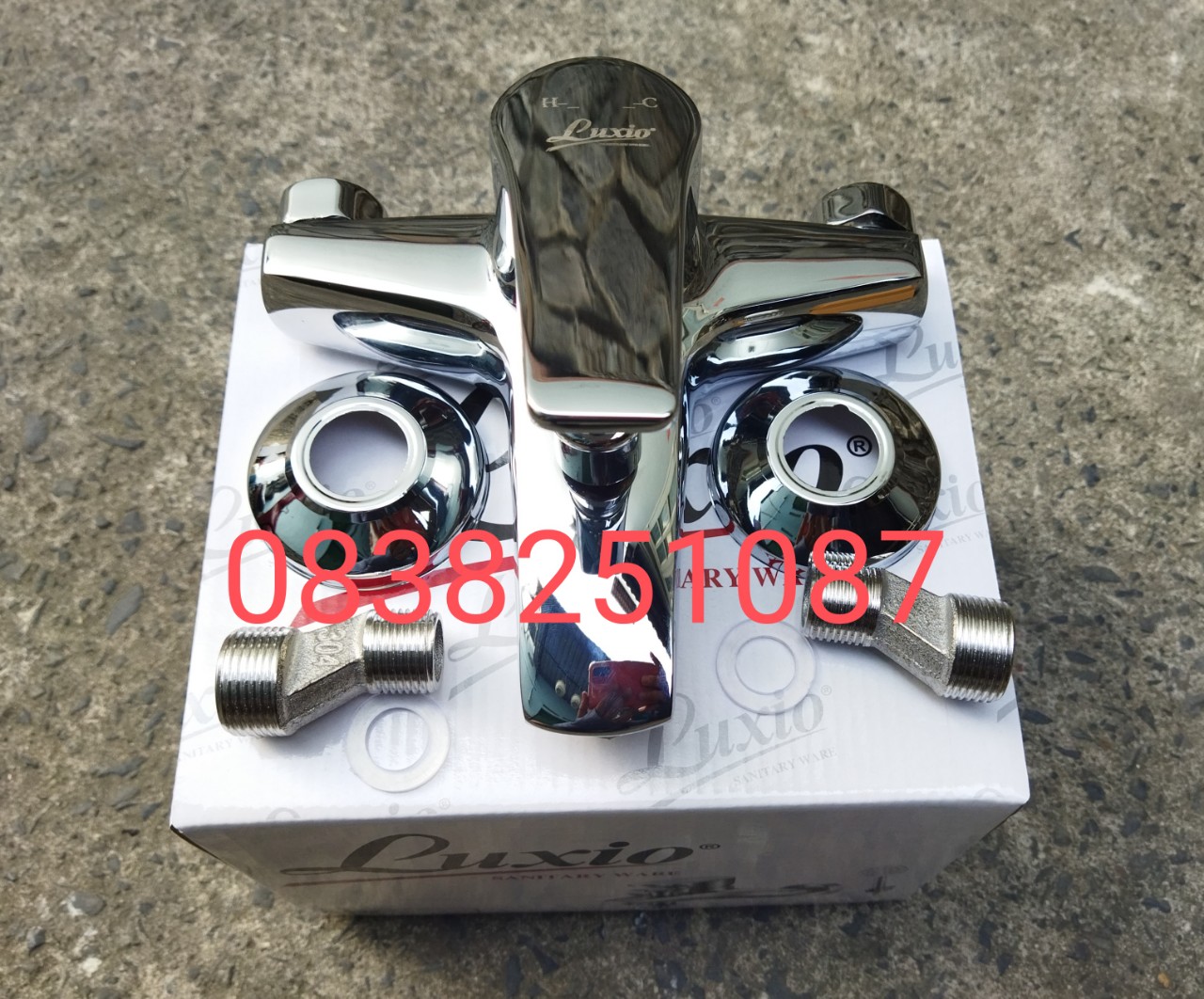 [HCM]Củ Sen tắm Nóng Lạnh Vòi Sen nóng Lạnh đồng Thau CSNL8006 Vòi Tắm hoa sen vòi củ sen nóng lạnh đống thau cao cấp Sen tắm nóng lạnh Đồng Thau Bộ Sen tắm nóng lạnh thau