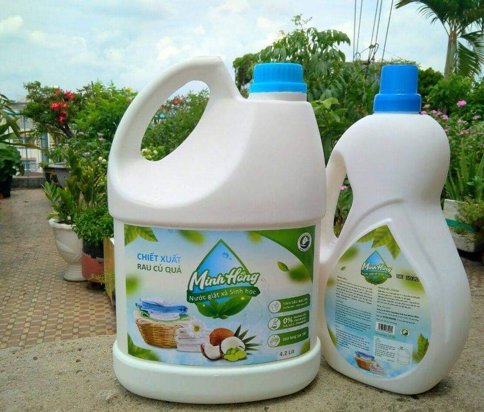 Nước Giặt Xả Sinh Học Minh Hồng 2L