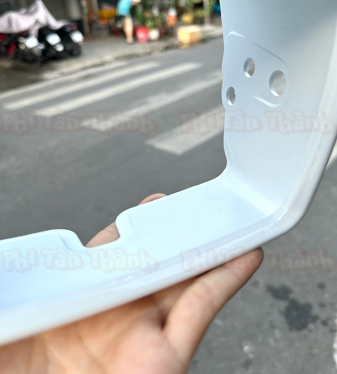 ỐP PHA ĐÈN TRƯỚC XE CHALY 84 - VIỆT THÁI