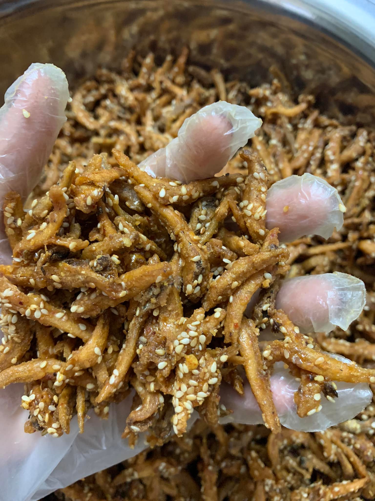 Khô cá cơm tẩm (có mè)