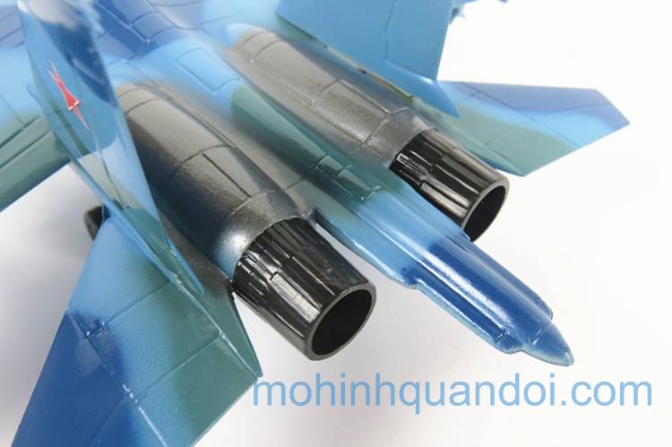 Máy bay mô hình su-37 dài 32cm nhựa ABS