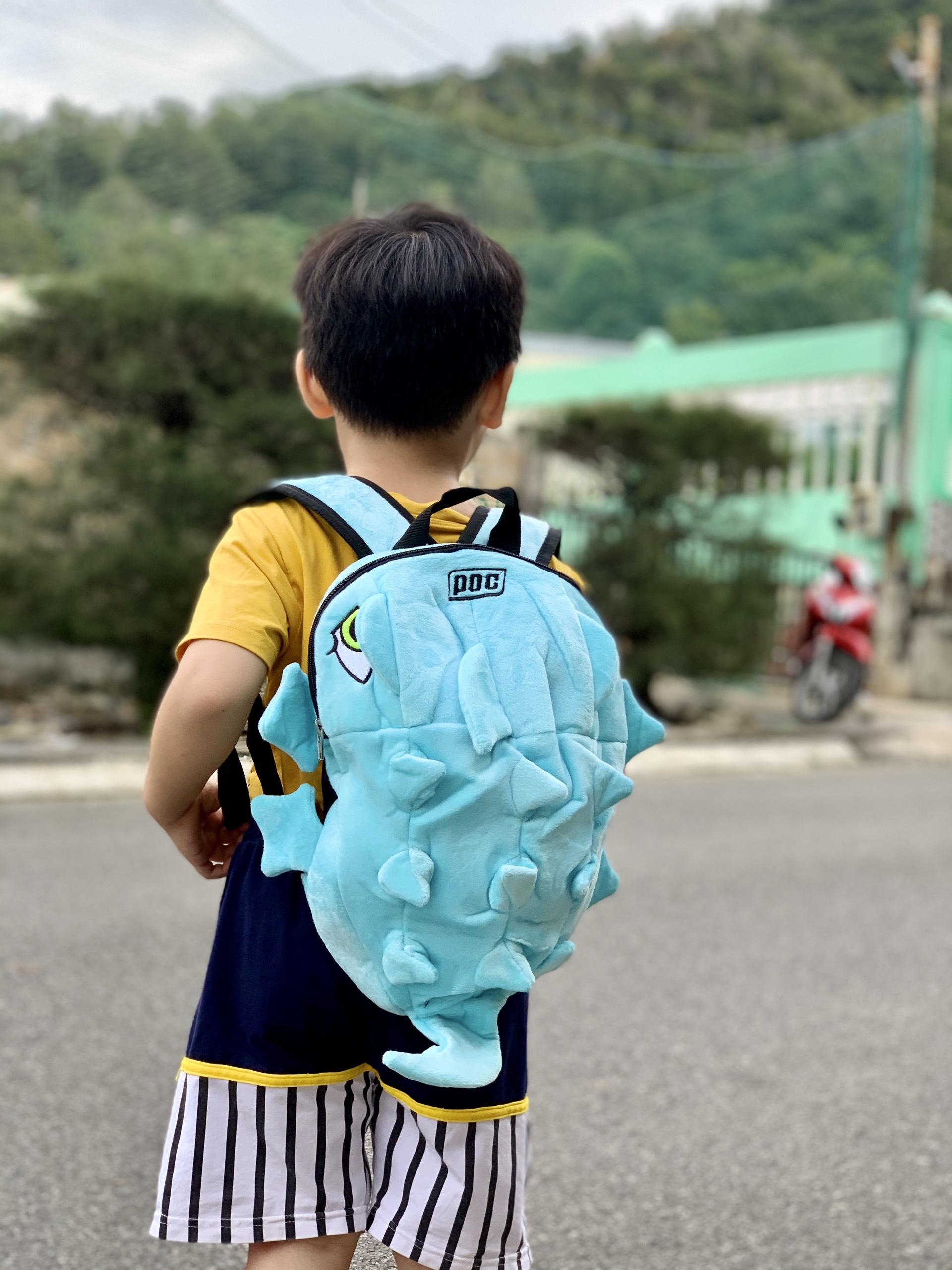 ( Loại bé) Balo khủng long Xanh Dương Nhạt vải nhung, loại bé