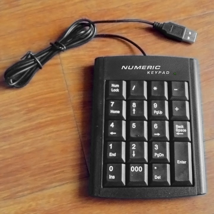 Bàn phím số có dây Numeric Keypad - PC20