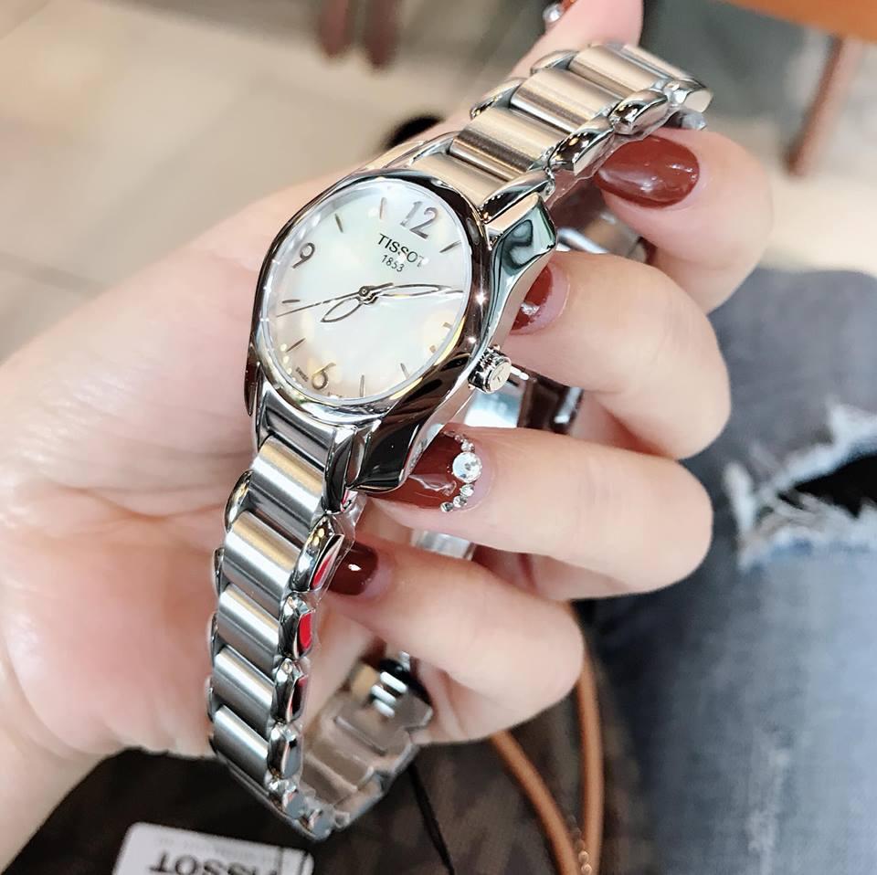 Đồng hồ Tissot nữ T0232101111700