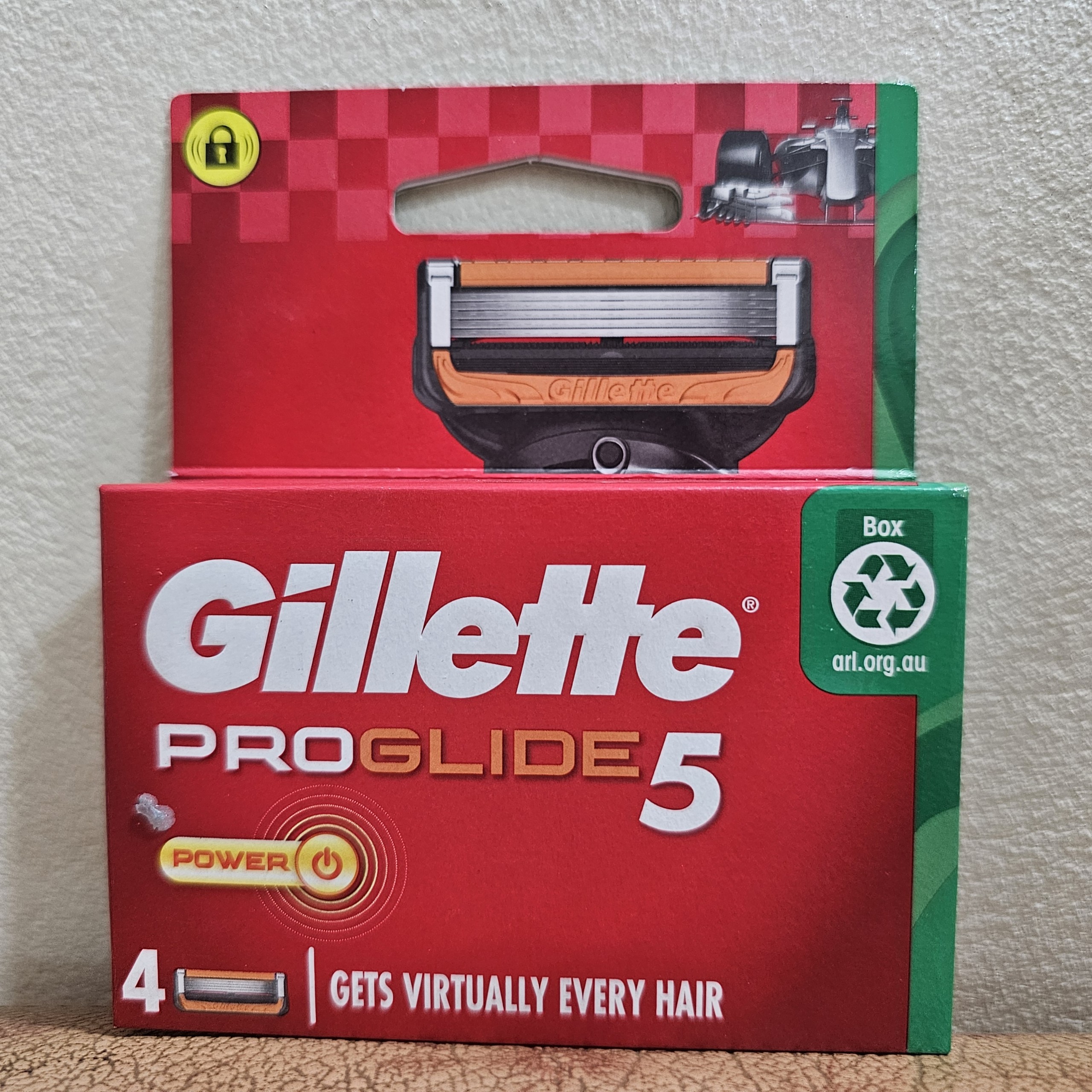 Hộp 4 đầu dao cạo Gillette Proglide5 Power (đầu cạo 5+1)