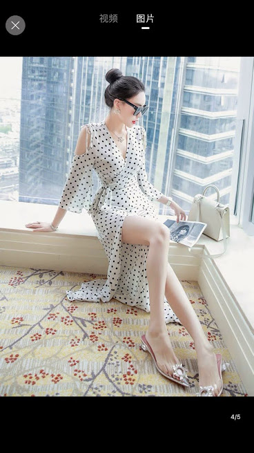 SET ÁO HỞ VAI QUẦN XẺ TÀ CHẤM BI