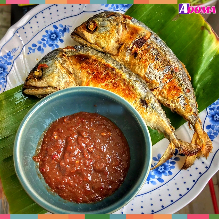 Shrimp sauce Thailand Brand 2 chickens special delicious shrimp paste Adoma กะปิตราไก่คู่