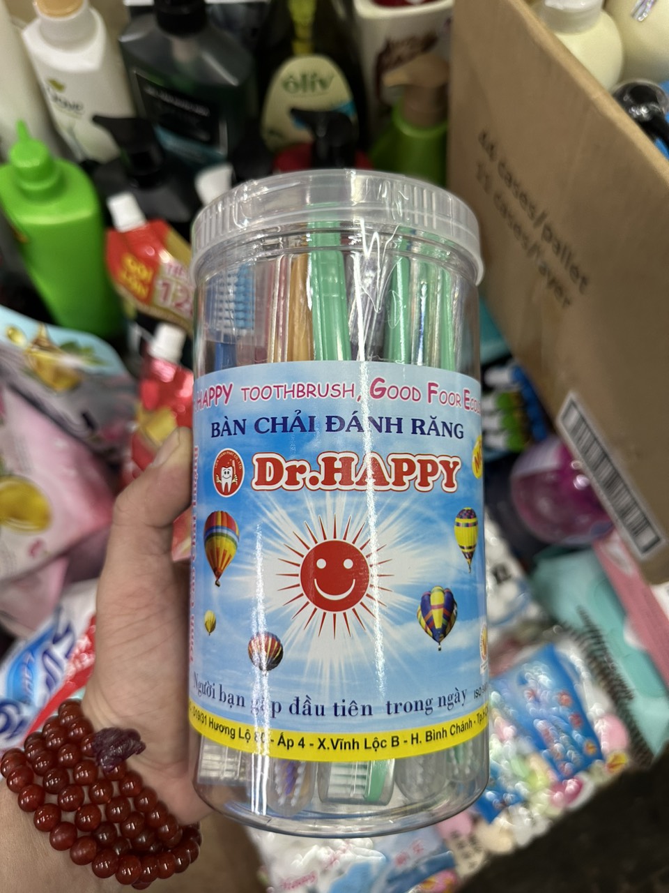 Hộp 25 cây bàn chải dr happy có nắp đậy đi du lịch