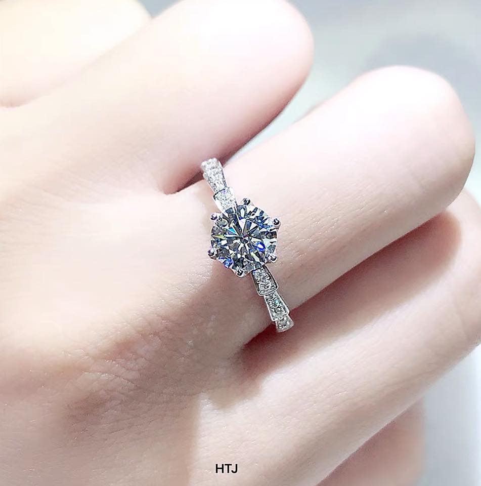 Nhẫn bạc nữ mặt đá tuyệt đẹp MS65