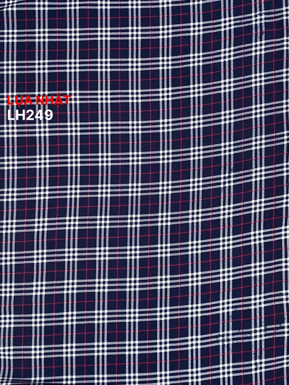 Vải lụa lập thể - dòng vải thông dụng - 1 mét x 1m5