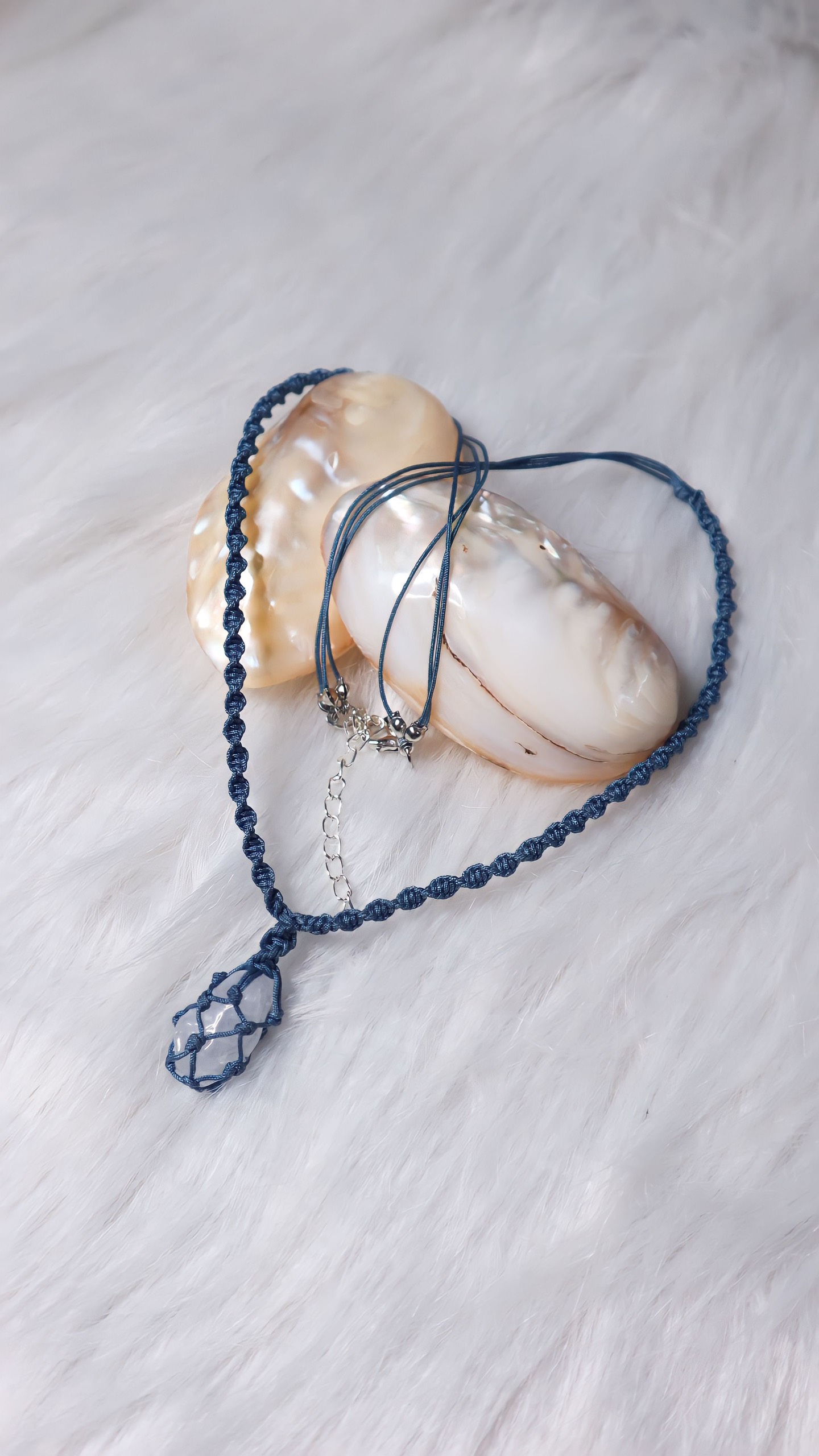 Necklace clear quartz