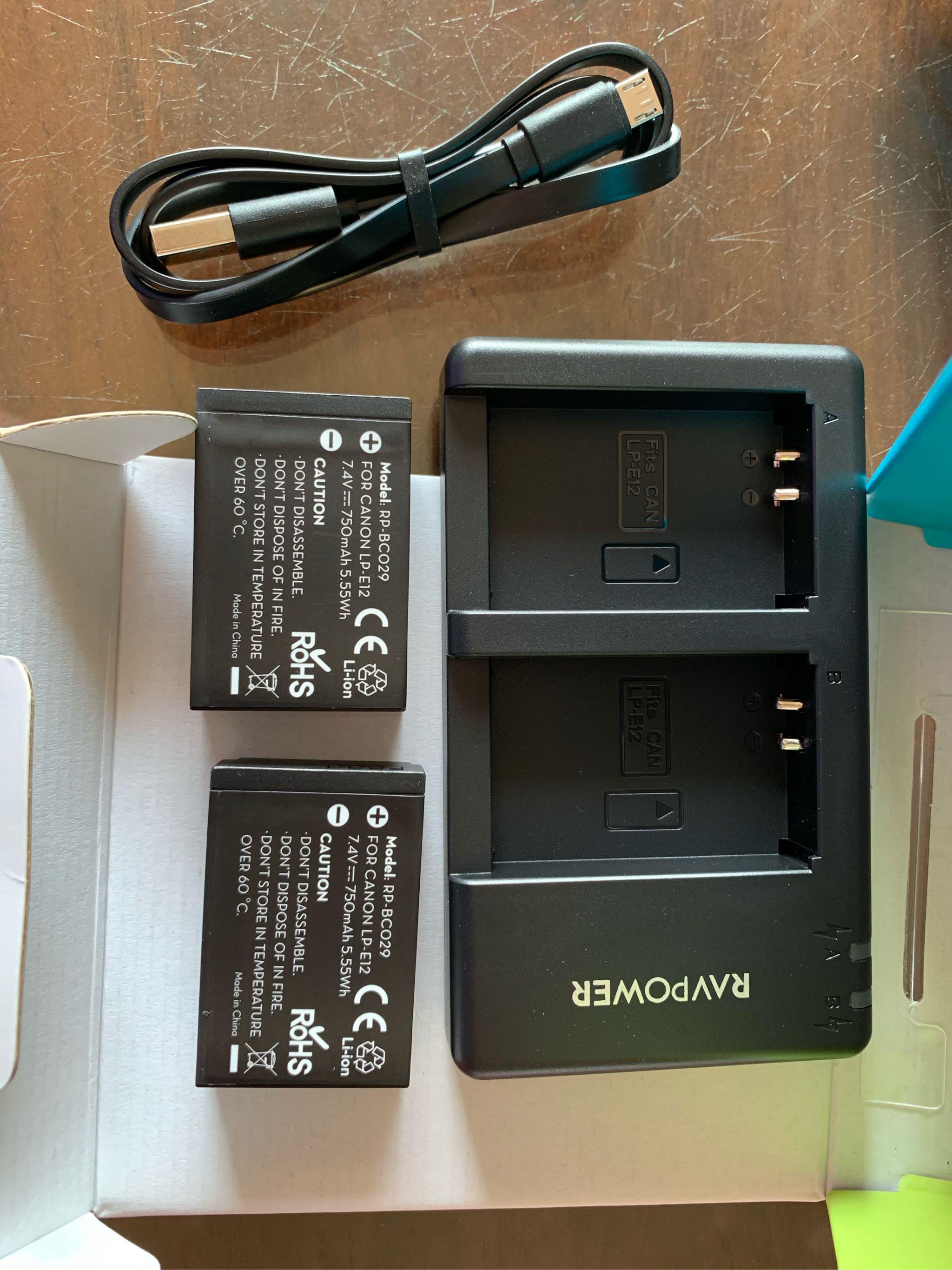 [HCM]Sạc máy ảnh RavPower cho  LP-E12