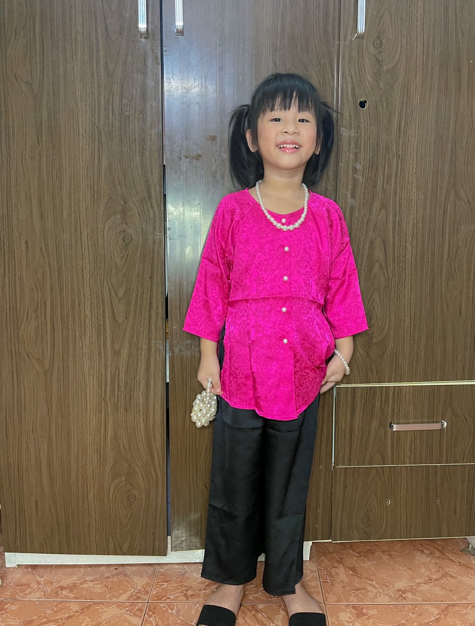 BỘ BÀ BA CƯNG XỈU CHO MẸ VÀ BÉ QUẦN ĐEN
