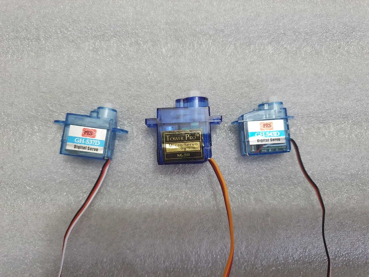 Servo Mini Digital 3.7g, 4.3g siêu nhẹ siêu nhỏ