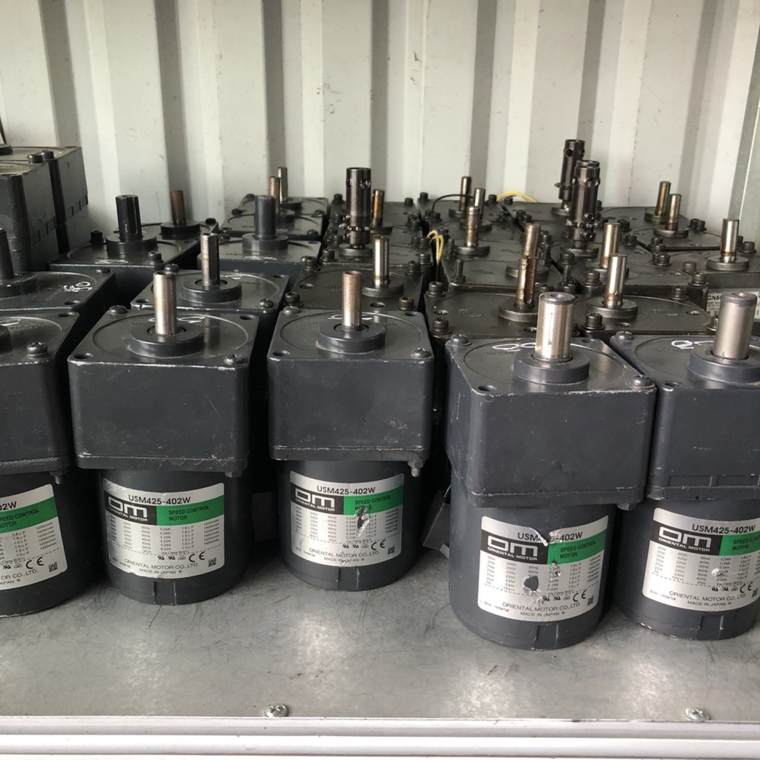 Mô tơ giảm tốc 220v 25W