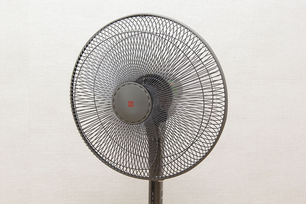 [HCM]Quạt đứng KDK M40K