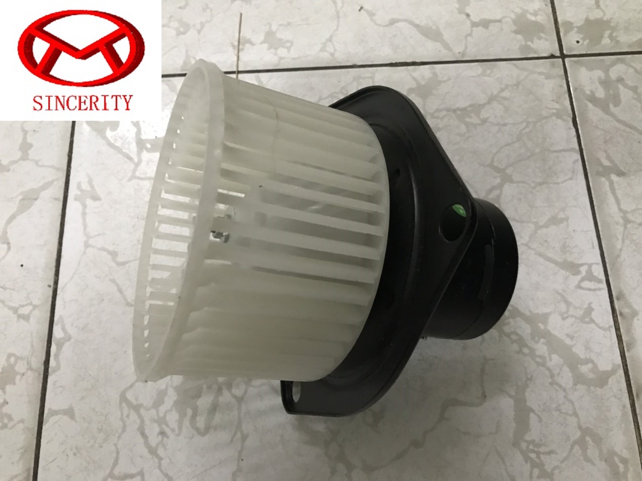 Quạt dàn lạnh Suzuki Wagon R+