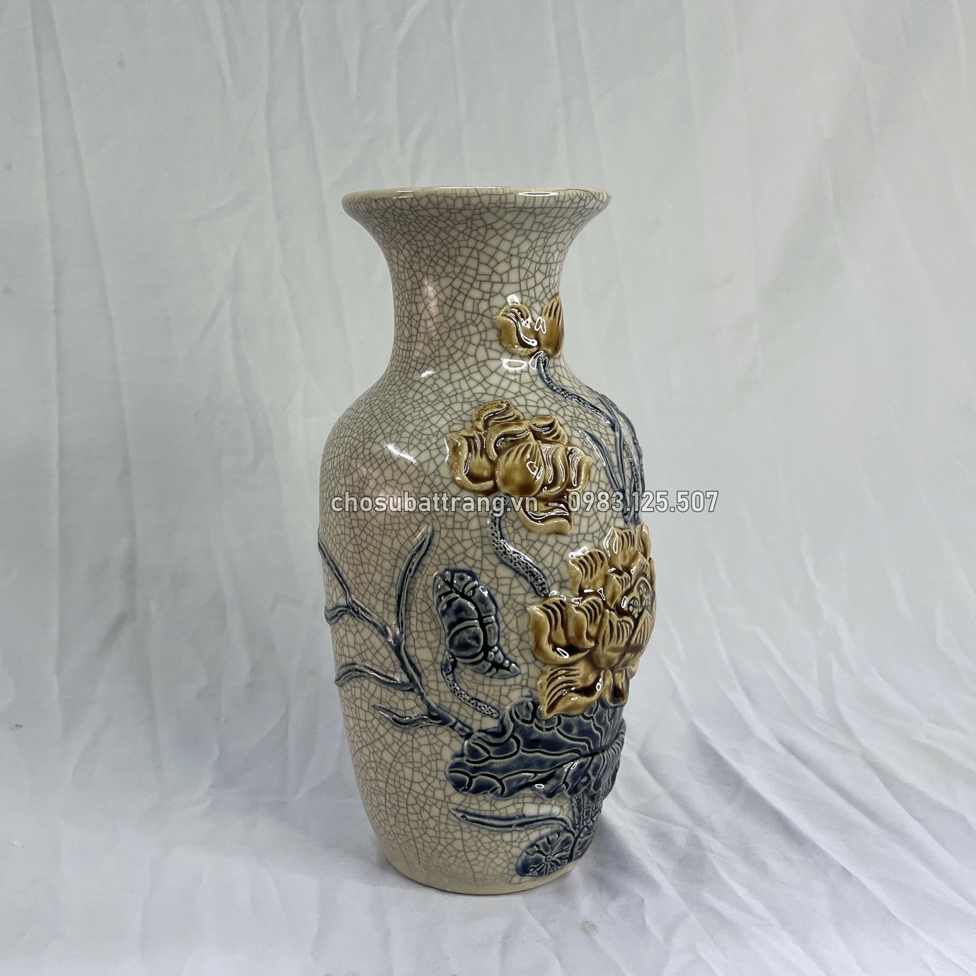 Lọ lộc bình rạn nổi hoa sen (VIP)