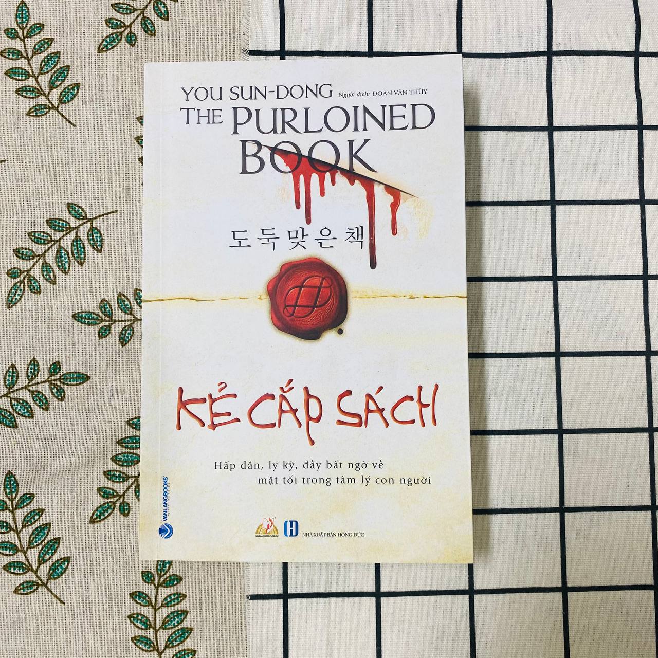Sách - Kẻ Cắp Sách-Vanlangbooks