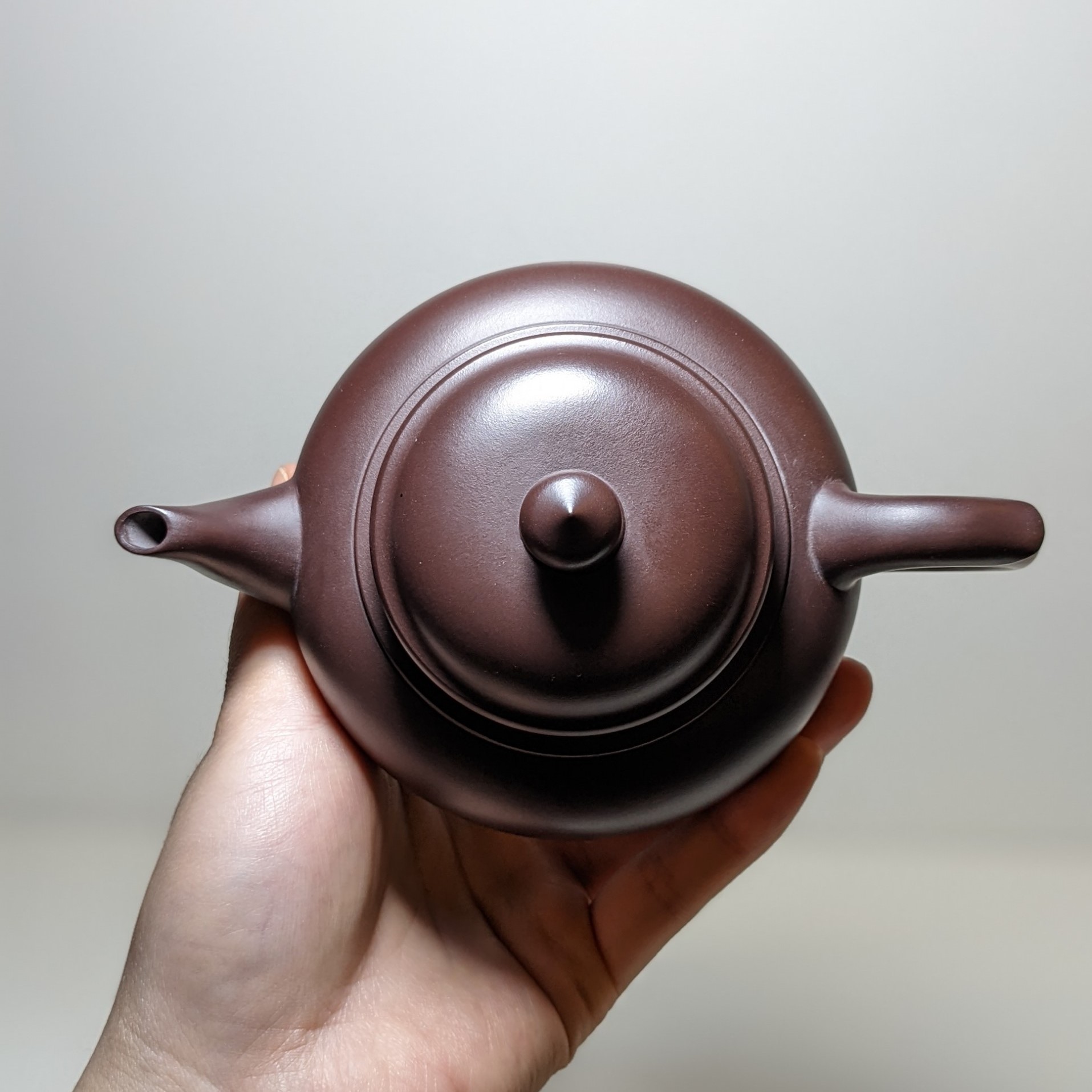 MS 169 Ấm tử sa Nghi Hưng tiếu anh 250ml (khoáng tử nê)