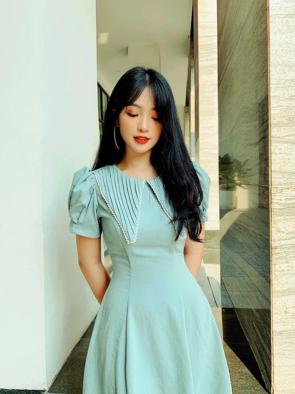 Đầm mint cổ xếp