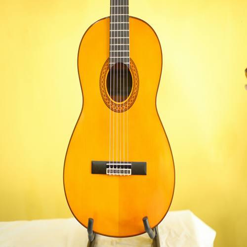 Đàn guitar classic Yamaha C80
