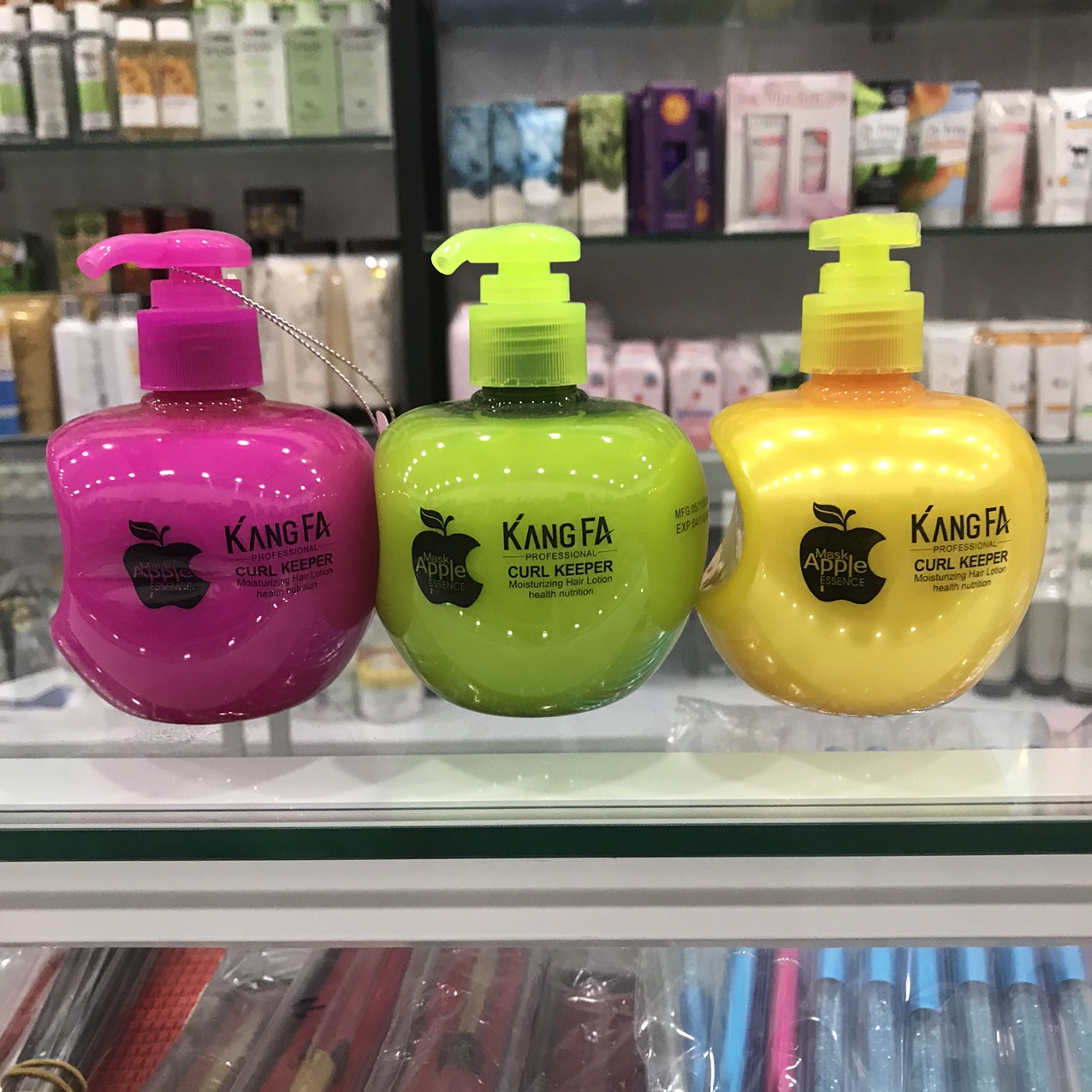 [HCM]Wax tạo kiểu tóc xoăn KELLA A+ Nori Complex 260ml - WAX KANGFA ( màu ngẫu nhiên )