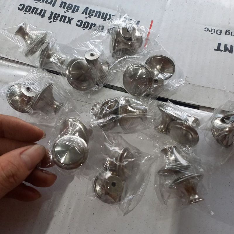 Núm tủ gỗ,tủ nhựa ,tủ bếp,ngăn kéo