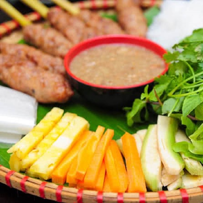 Nước chấm nem lụi siêu tiện lợi