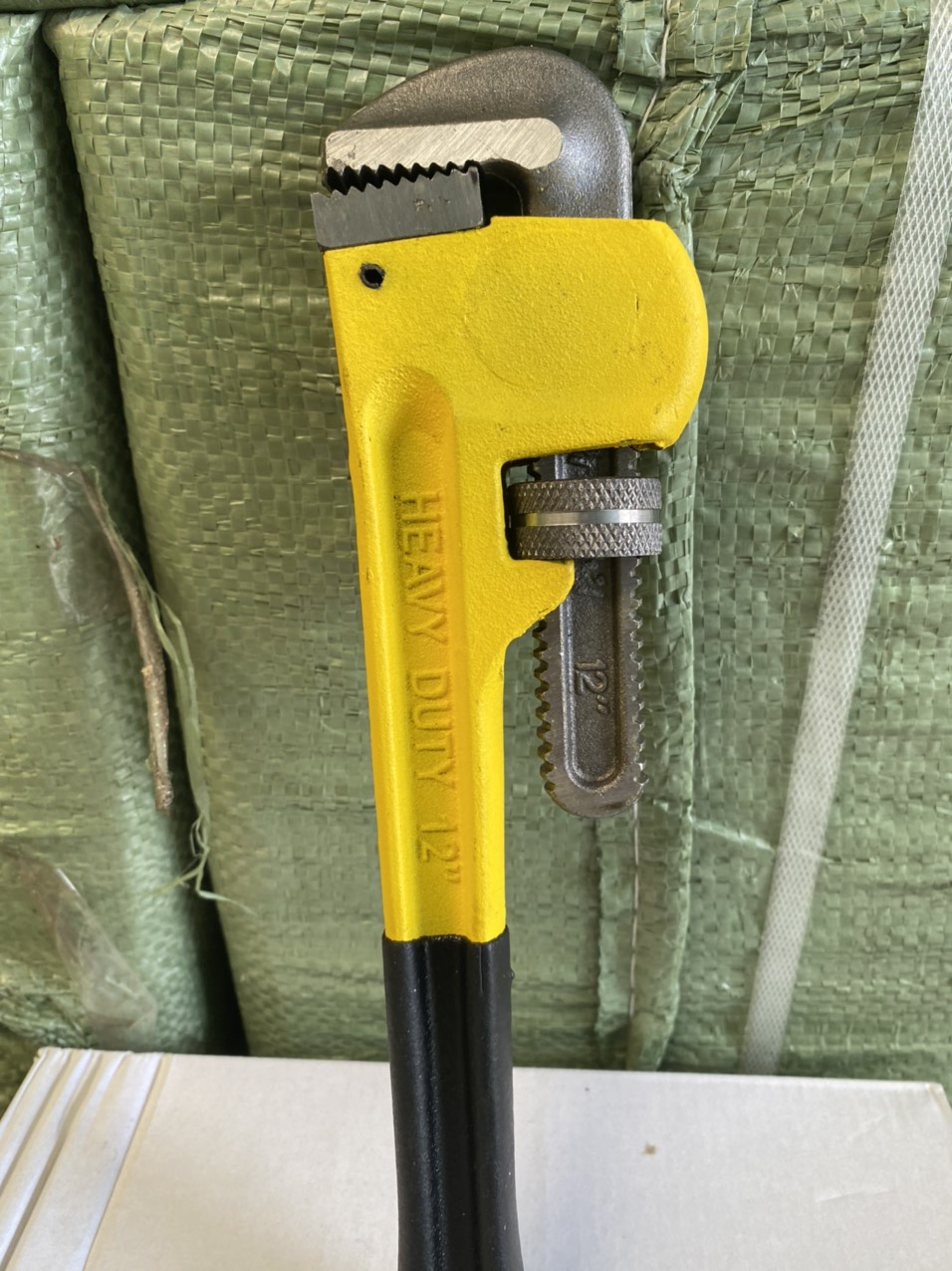 Kìm nước,mỏ lết răng cá sấu 12'inh,14",18",24" siêu bền, chắc chắn