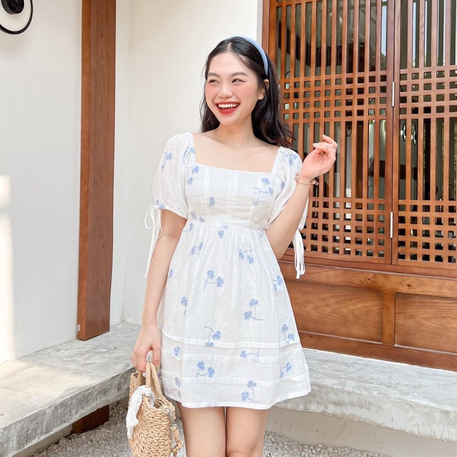 Đầm Berly - Đầm cổ vuông nơ lưng