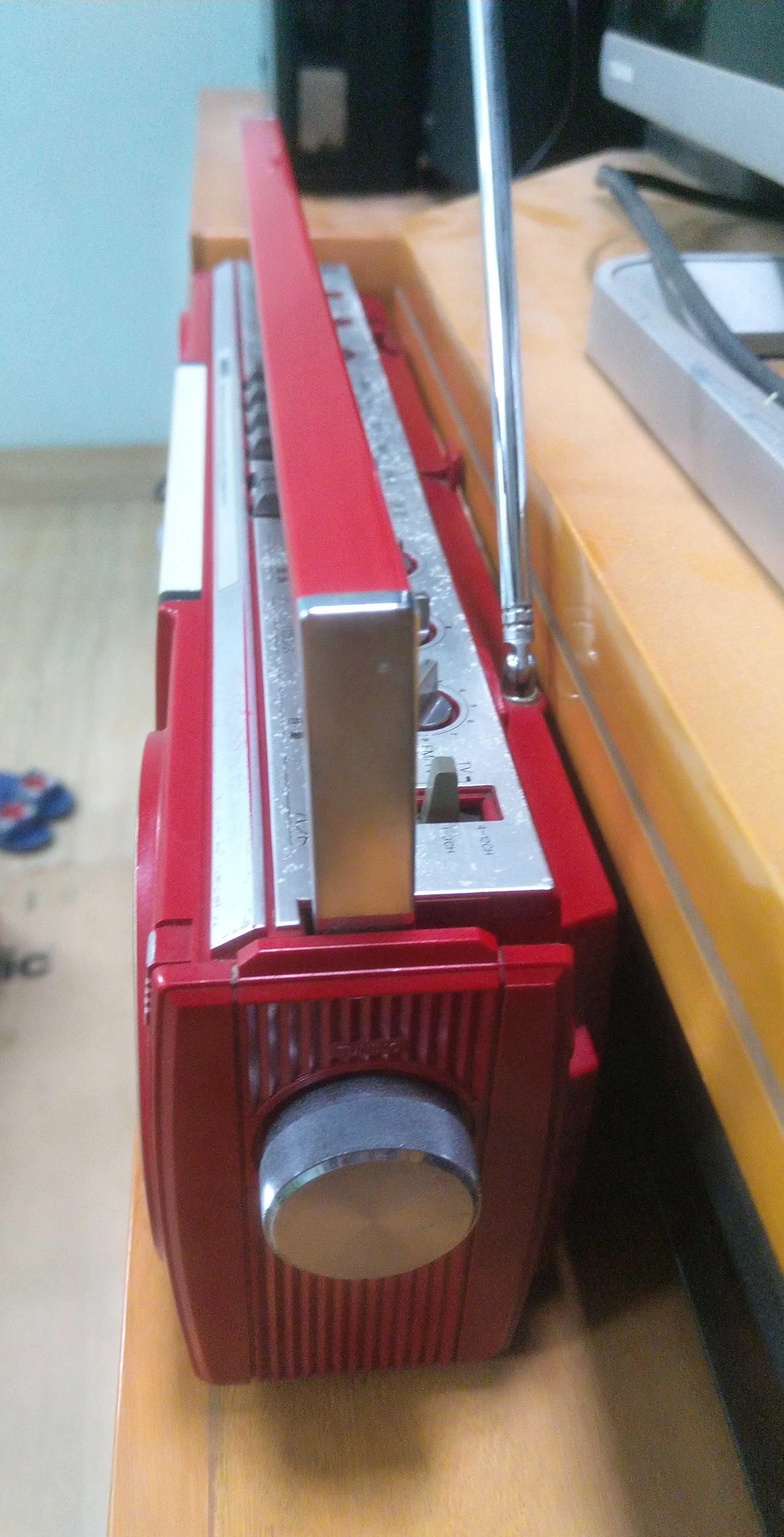 Đài National RX-F5