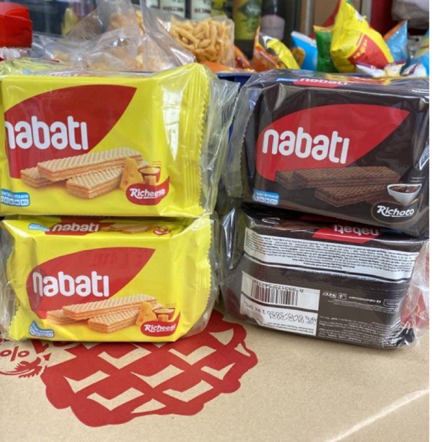 Thùng 12 Bịch x 10 Gói 20g Bánh Nabati